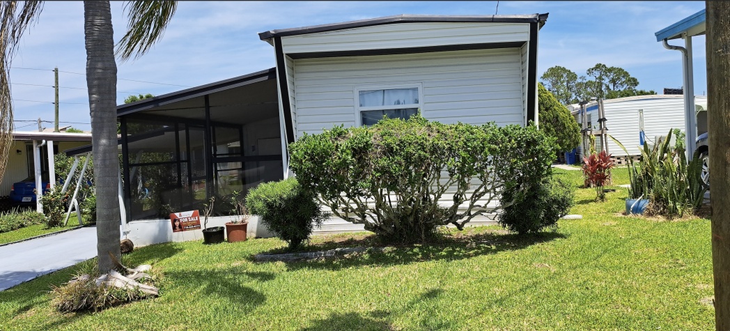 3565 58th Avenue N, Lot 138, St Petersburg, Florida 33714, 1 Bedroom Bedrooms, 1 Room Rooms,55-Plus Mobile Home,For Sale,58th Avenue N, Lot 138,3655